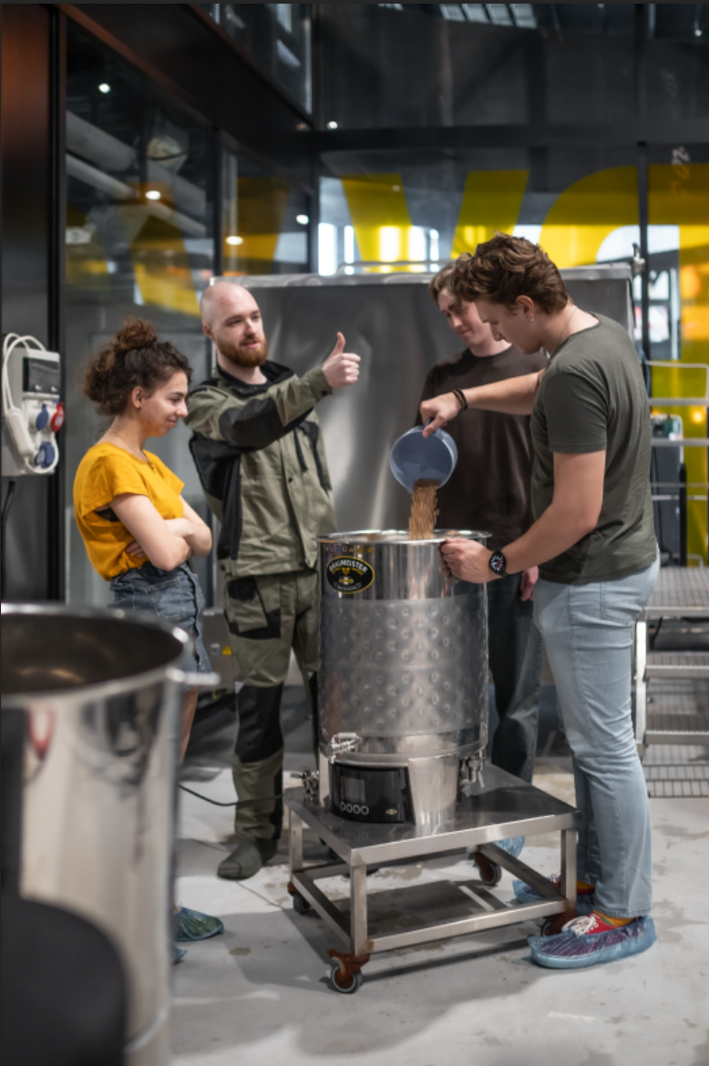 Team building на пивоварні